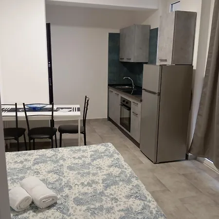 Maldera-case Vacanza-loft- Loft Queen Specchio Penzion Trani